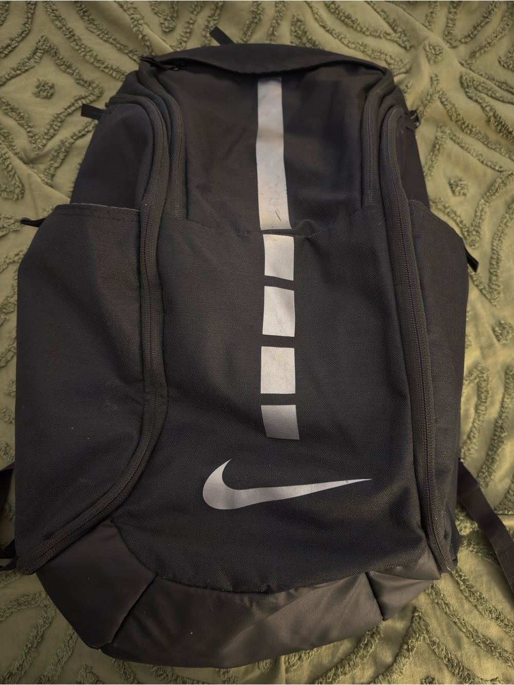 Nike Hoops Elite Pro Basketball Backpack Black/Metallic Silver DA1922-011